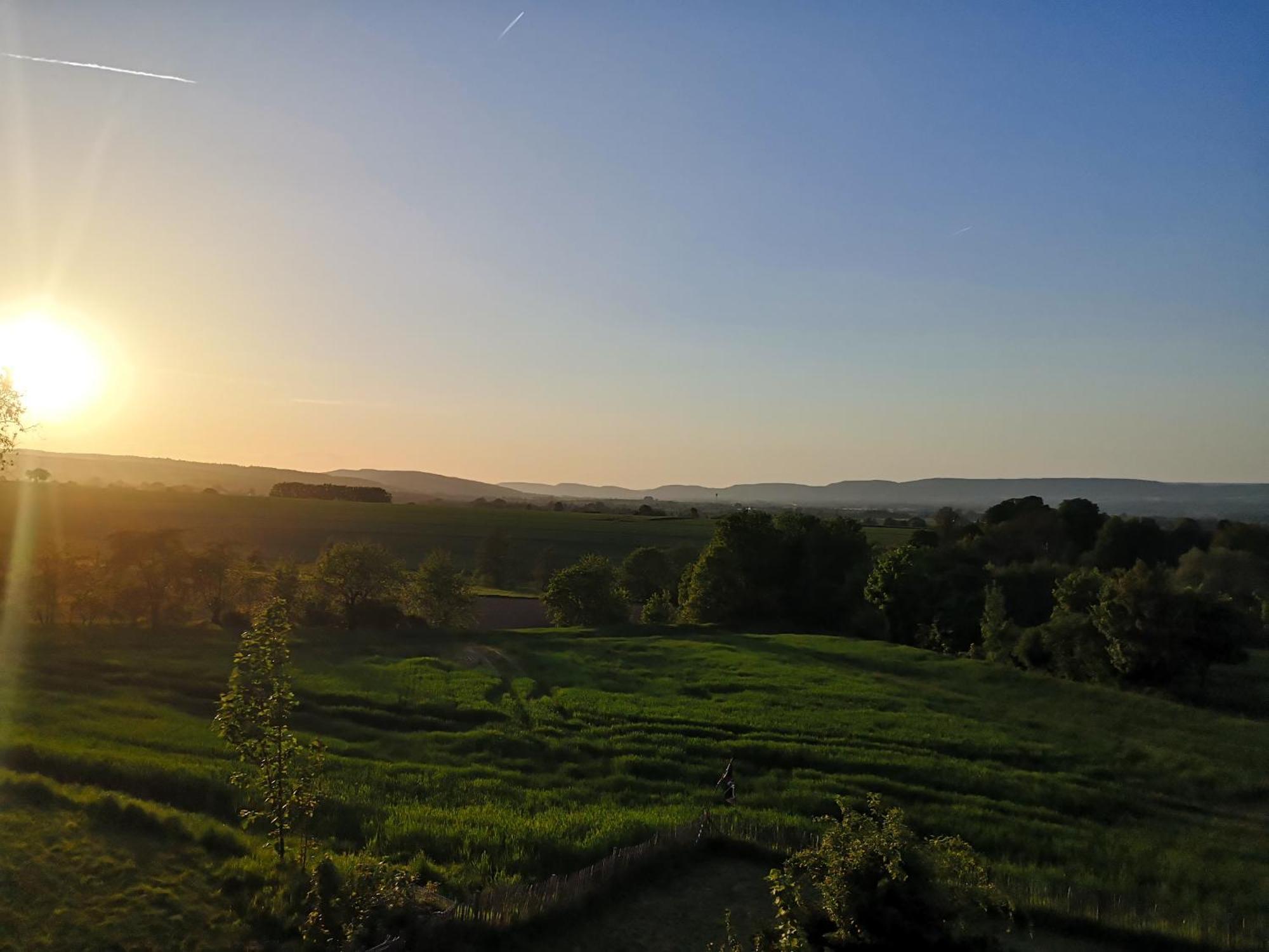 Ferienwohnung Gluehwuermchen Hamelin Buitenkant foto